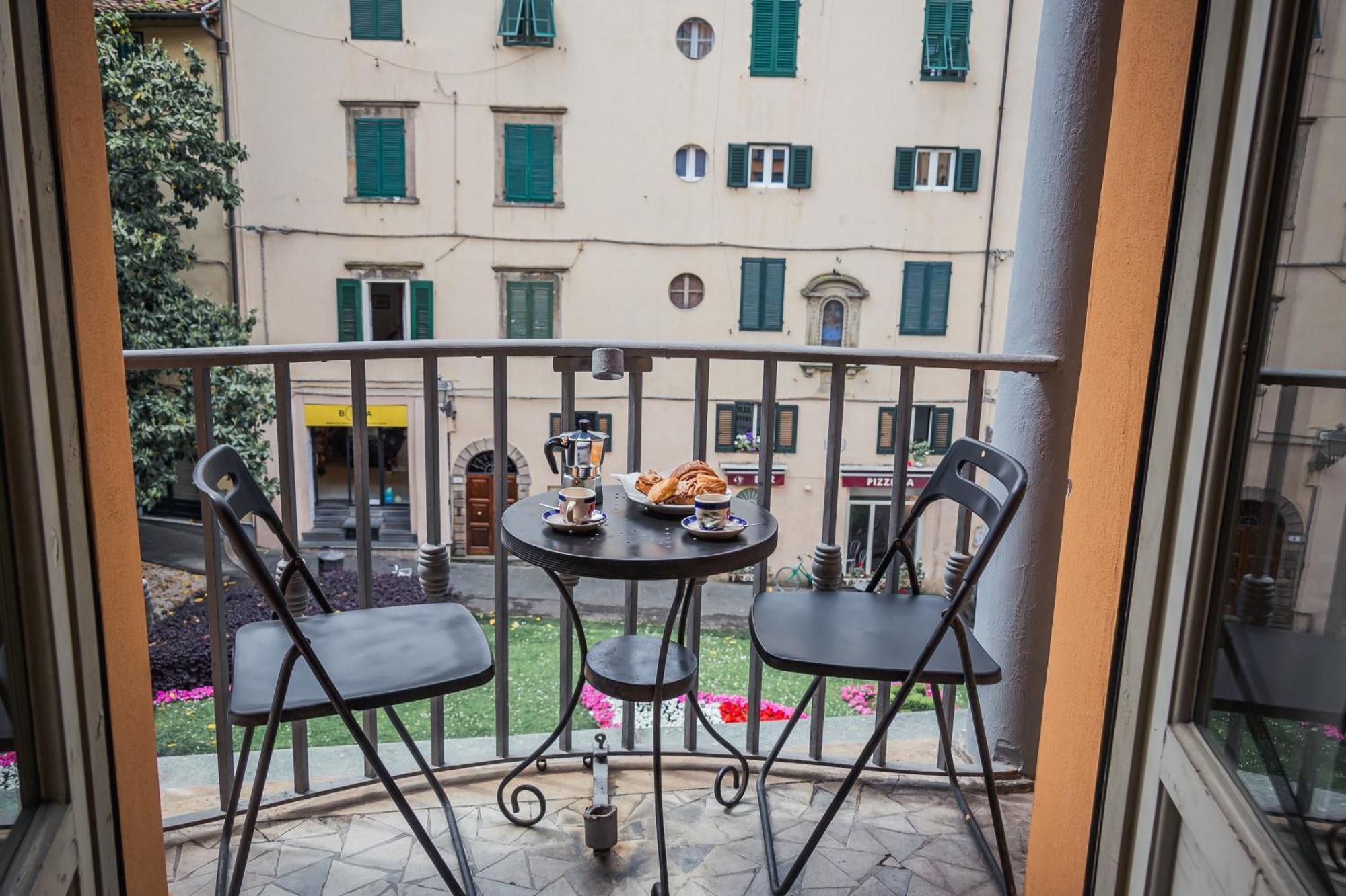 Aparthotel Casa Paolina Lucca Exterior foto