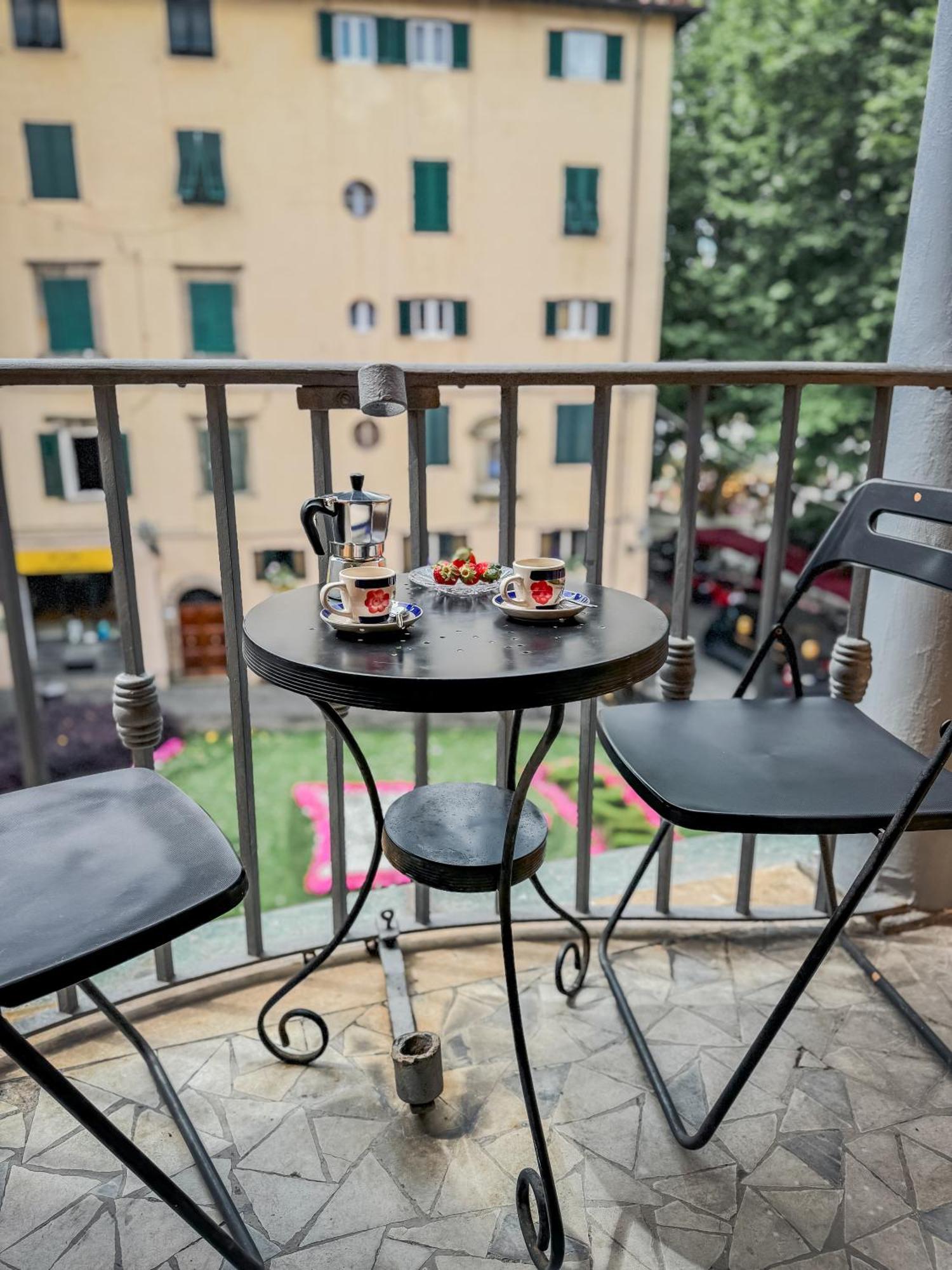 Aparthotel Casa Paolina Lucca Exterior foto